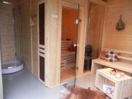 Fantazii se meze nekladou, a tak si můžete zvolit velikost sauny i umístění a orientaci odpočinkové místnosti podle vašich představ.